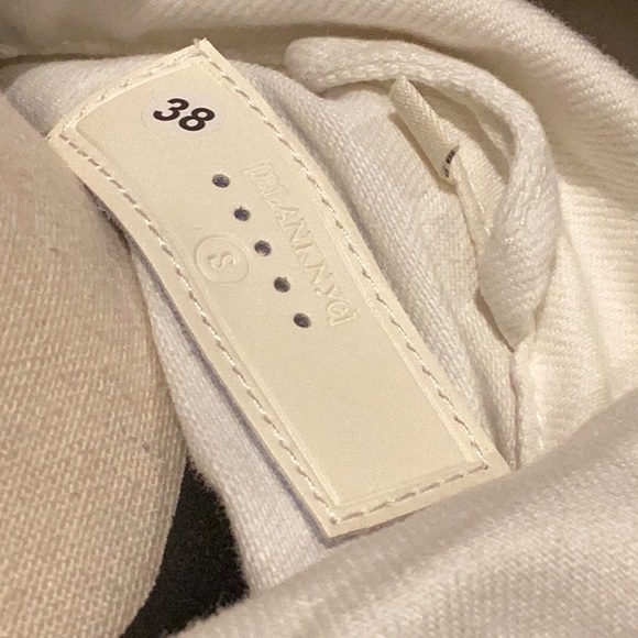 Off white jean jacket with beautiful work of lace brand new size s - Picture 7 of 8